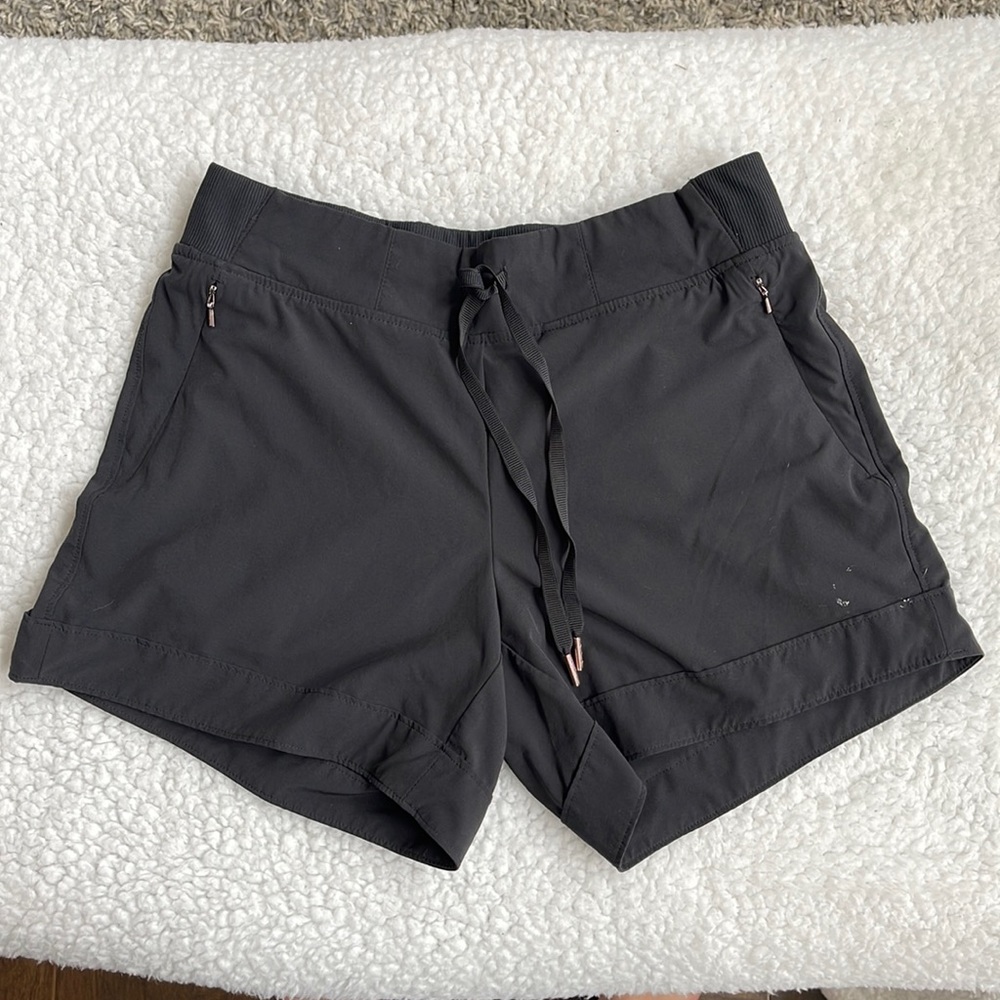 Calia black shorts